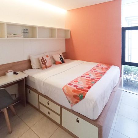 Hotel Ofo Kost Premium Kampung Inggris Pare Syariah Mitra Reddoorz Exterior foto