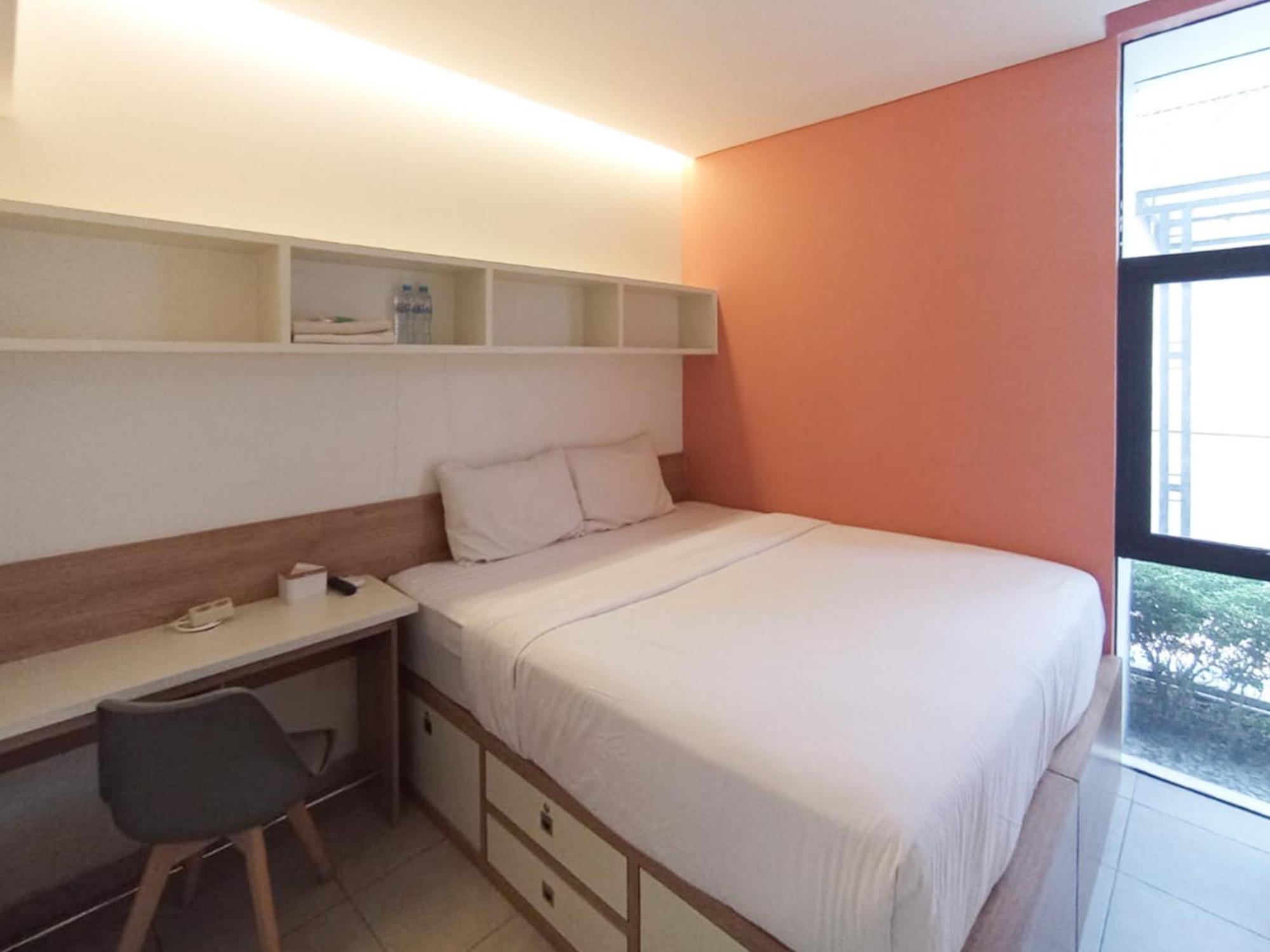 Hotel Ofo Kost Premium Kampung Inggris Pare Syariah Mitra Reddoorz Exterior foto