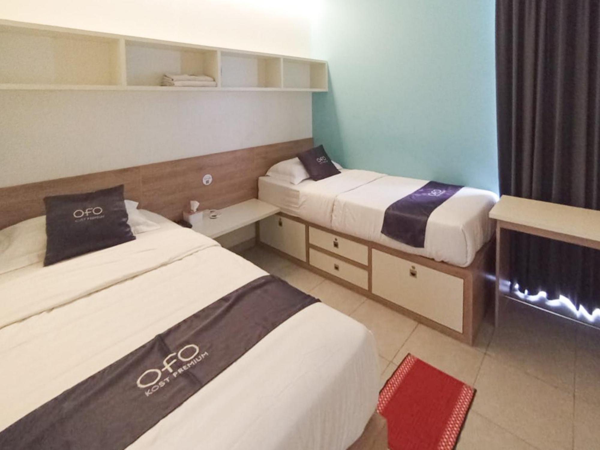 Hotel Ofo Kost Premium Kampung Inggris Pare Syariah Mitra Reddoorz Exterior foto