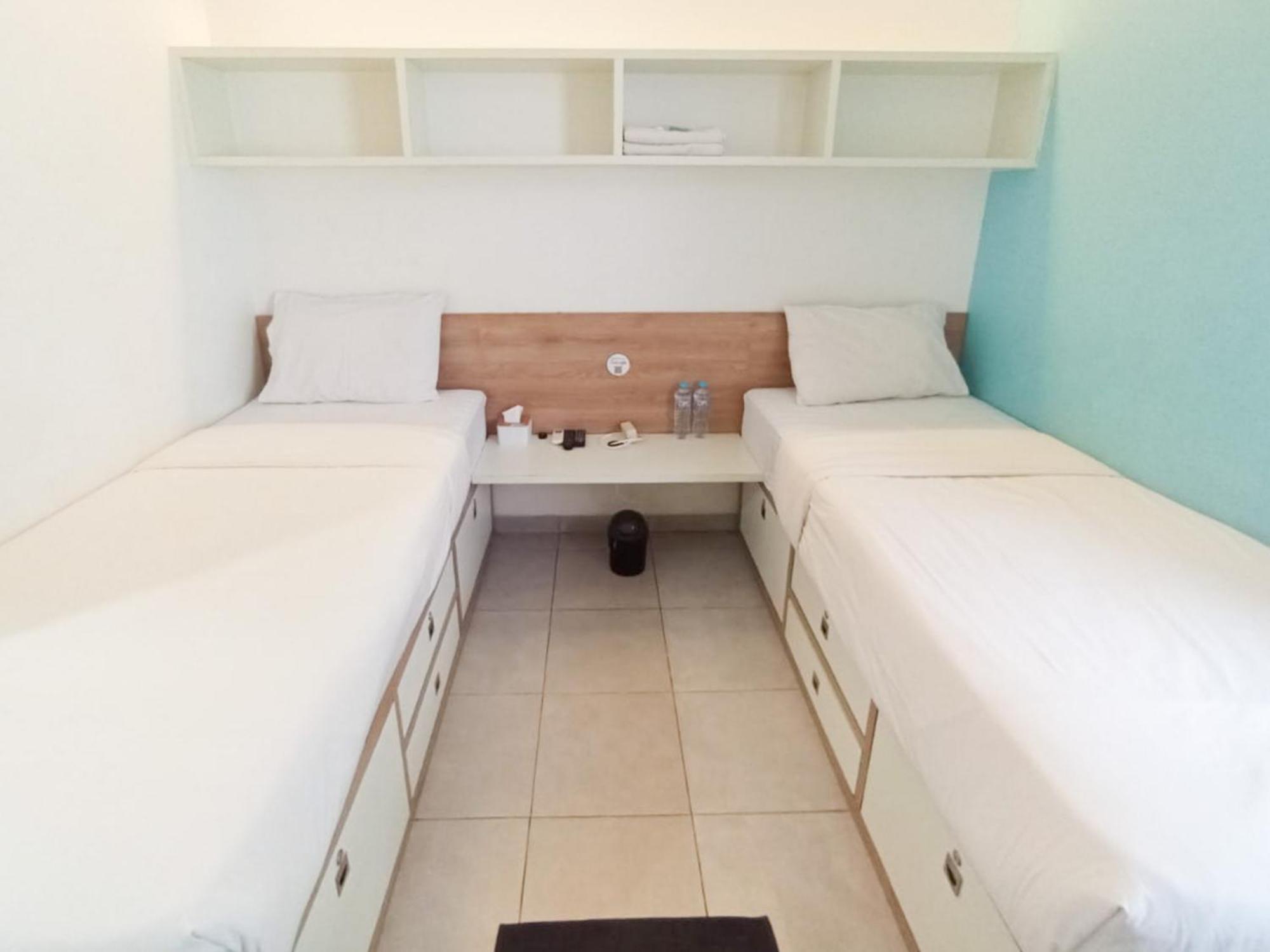 Hotel Ofo Kost Premium Kampung Inggris Pare Syariah Mitra Reddoorz Exterior foto