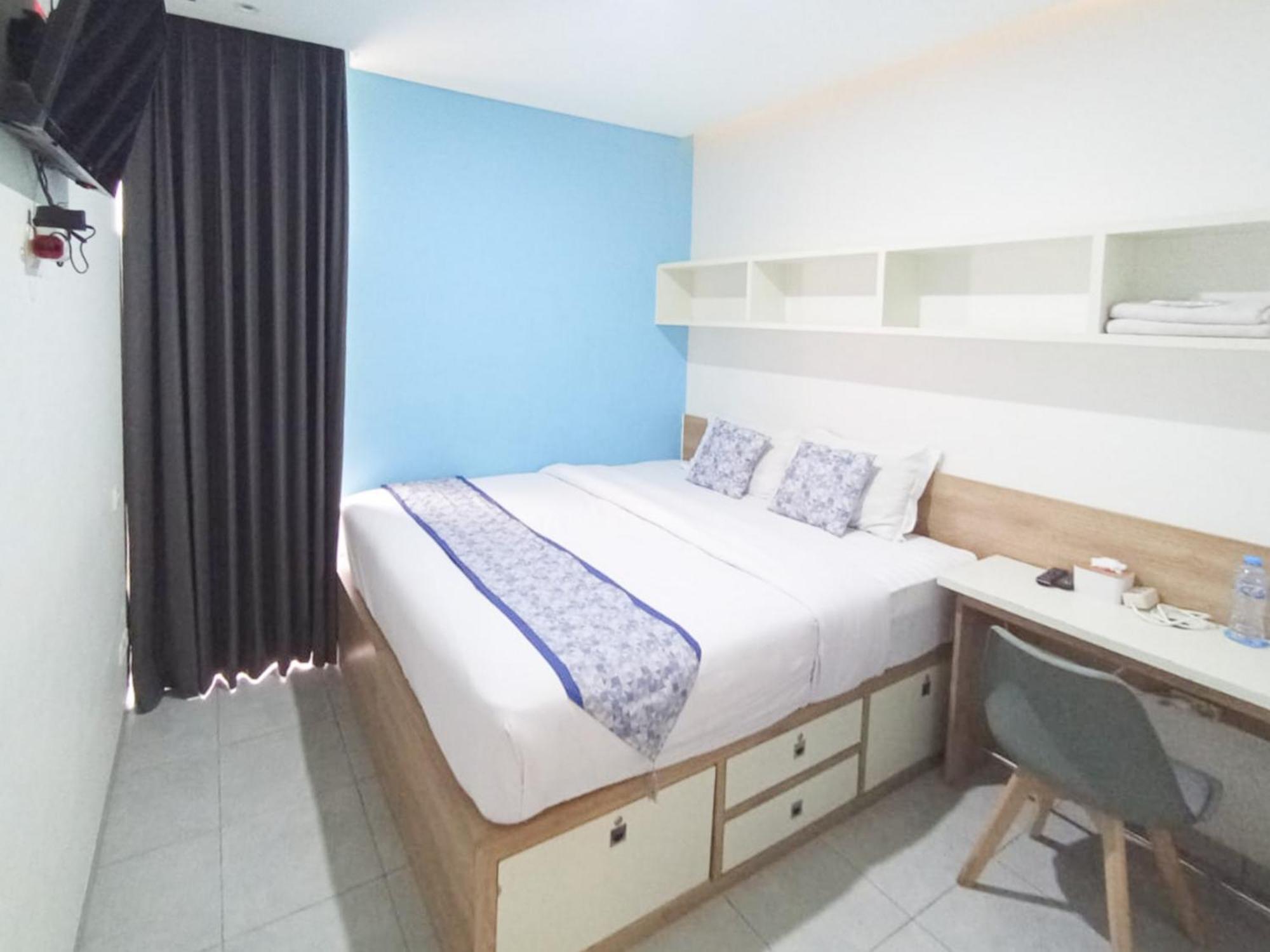 Hotel Ofo Kost Premium Kampung Inggris Pare Syariah Mitra Reddoorz Exterior foto